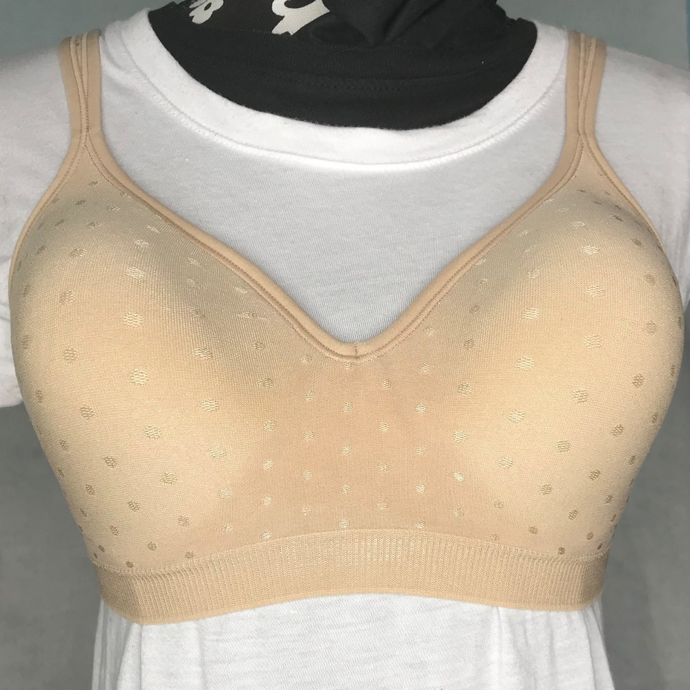 Woman beauty by BALI Full Coverage Comfort Bra 36B